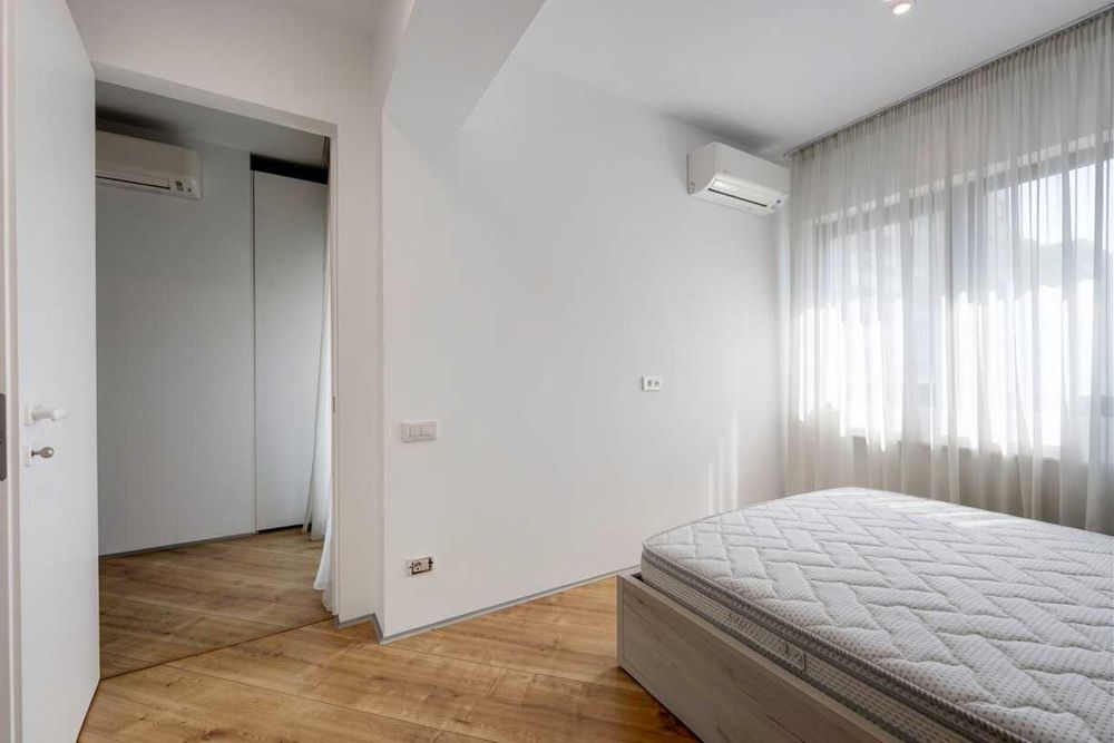 Apartament 3 camere, etaj 3, parcare inclusă, 4 City North, proprietar