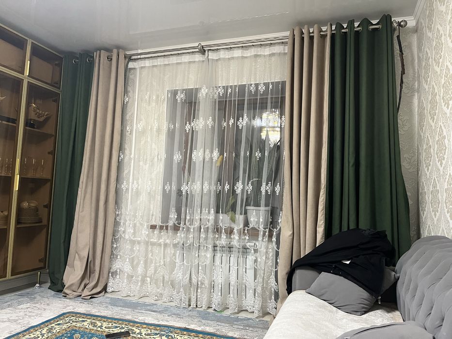 Шторы б/у продам срочно