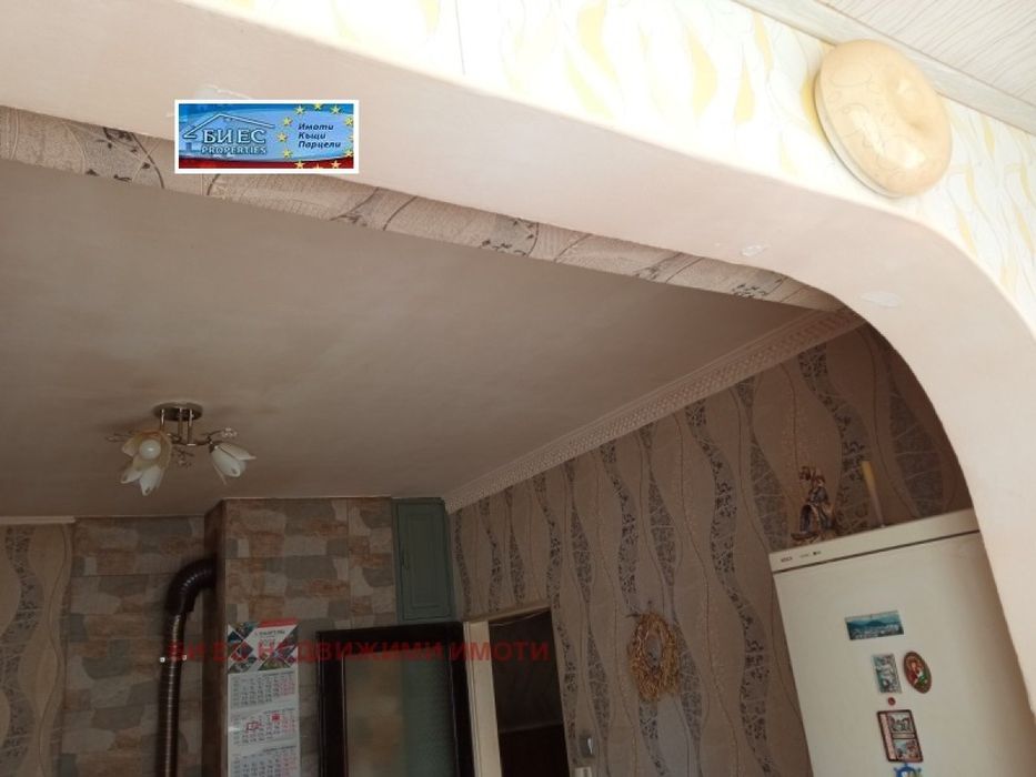 2-стаен в гр. Етрополе 65 м²