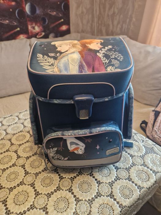 Раница Елза и Ана