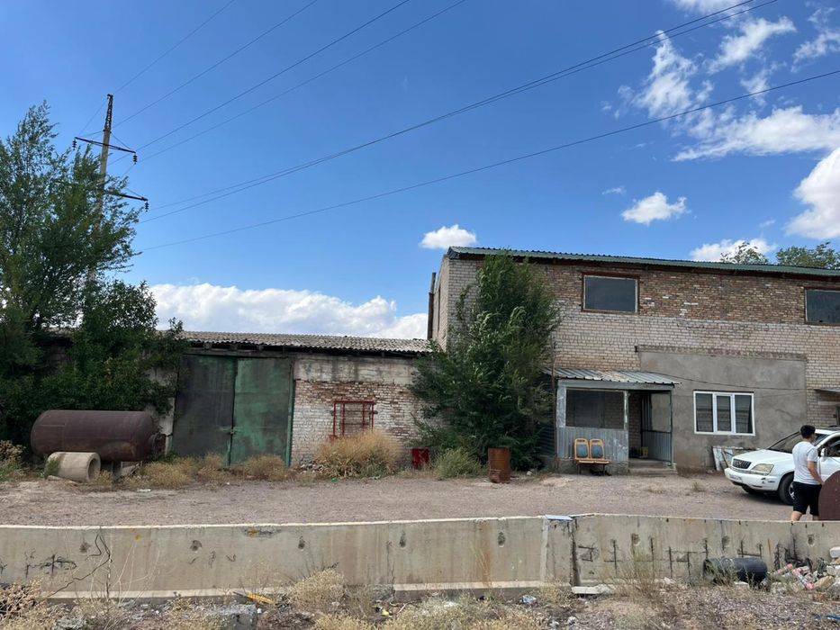 Продается 2-этажное здание