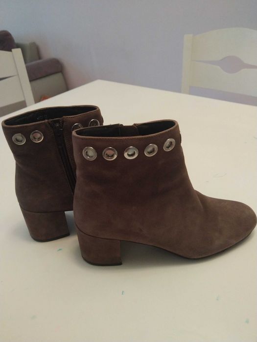 Боти  Lazzarini от естествен велур