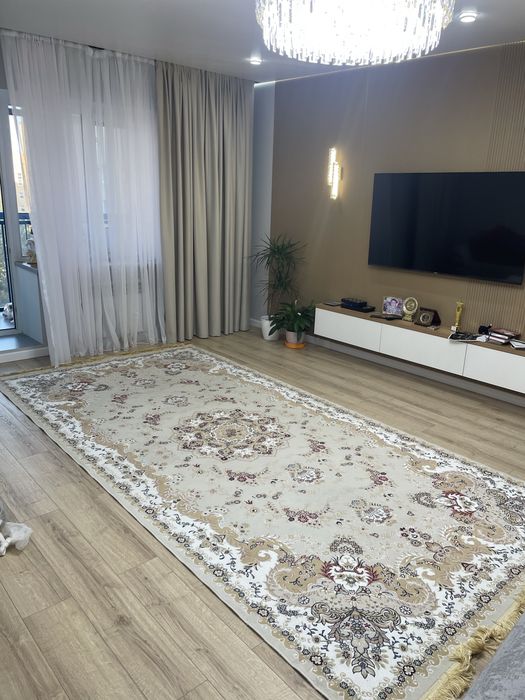 Продам ковер есть торг