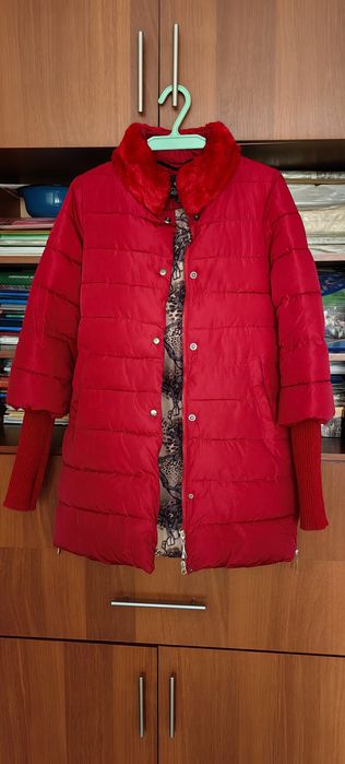 Продам женский пуховик