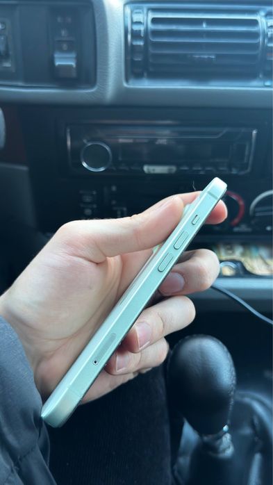 Iphone 15 128gb в идеале