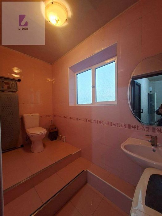 3х ком. переделанная в 4х ком. 90кв/м с удобствами, Согдиана