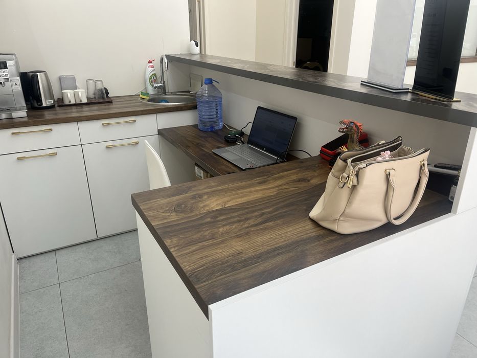 Ресепшн для салона