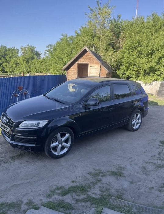 продам ауди ку7 в хорошем состояний