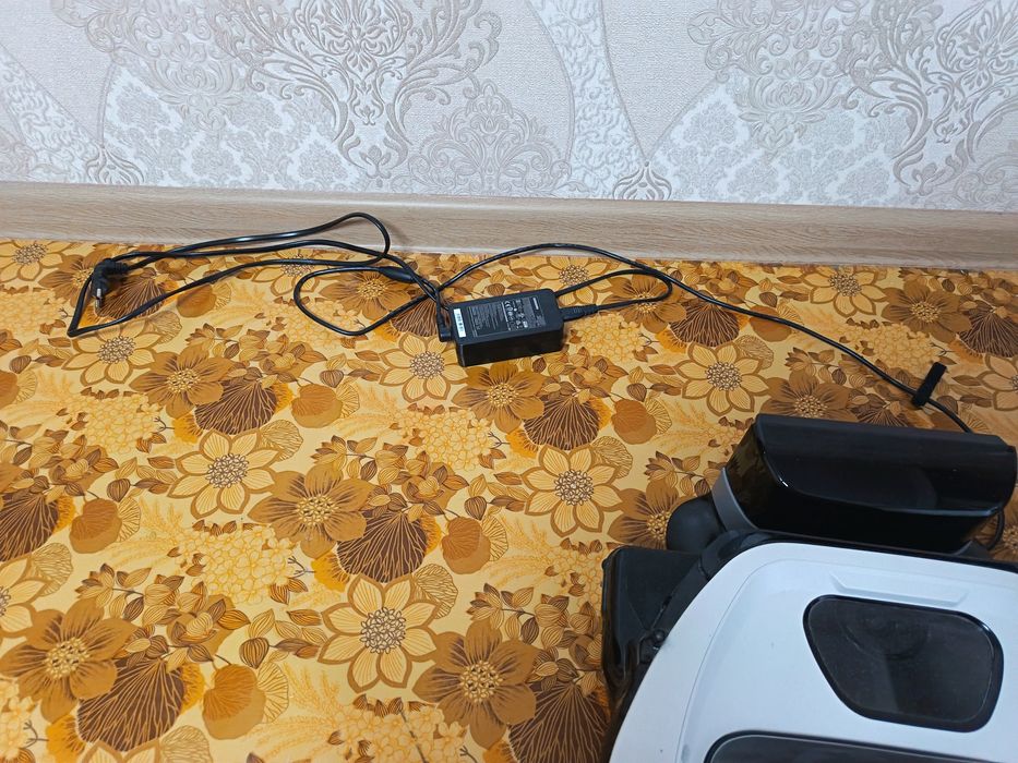 Пылесос робот Sansung