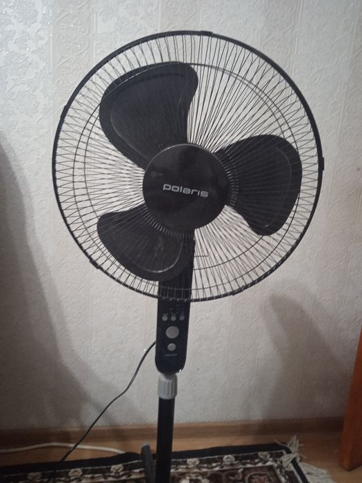 Напольный вентилятор