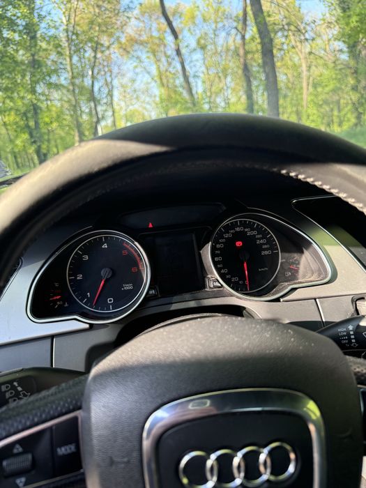 Продавам Audi A5 3.0 tdi-2009 -С фейслифт 2015