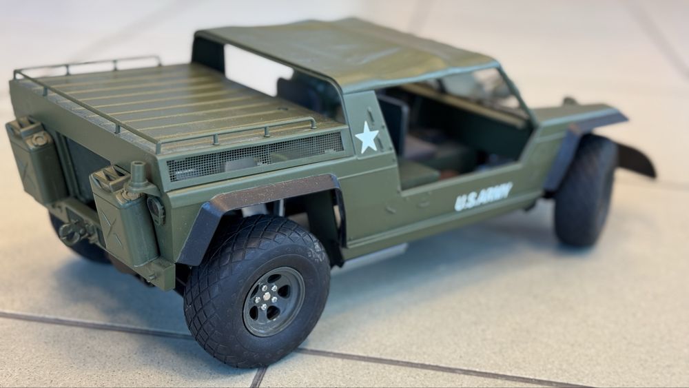 RC 1/12 Tamiya Combat buggy