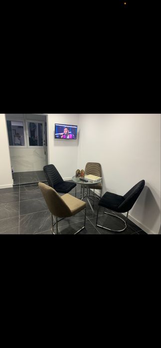 Vand televizor  80 cm