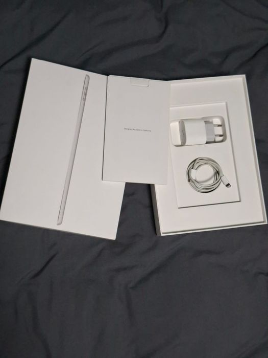 Продаётся iPad  9th generation 2021