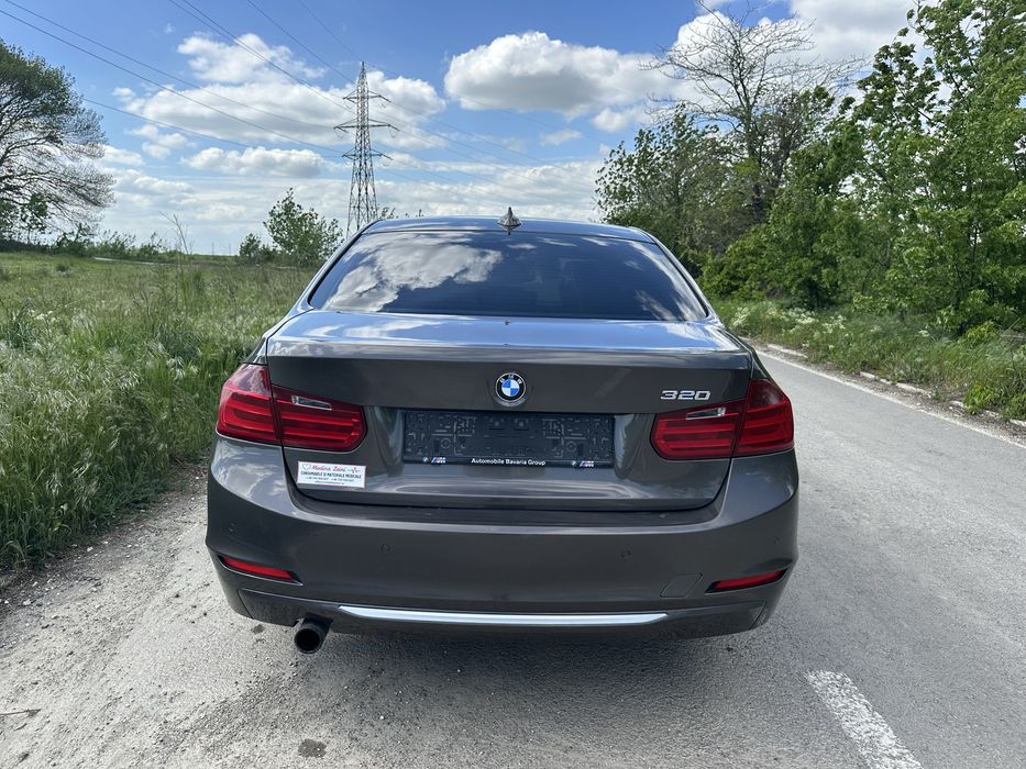 BMW Seria 3 320i ED 170CP 2013