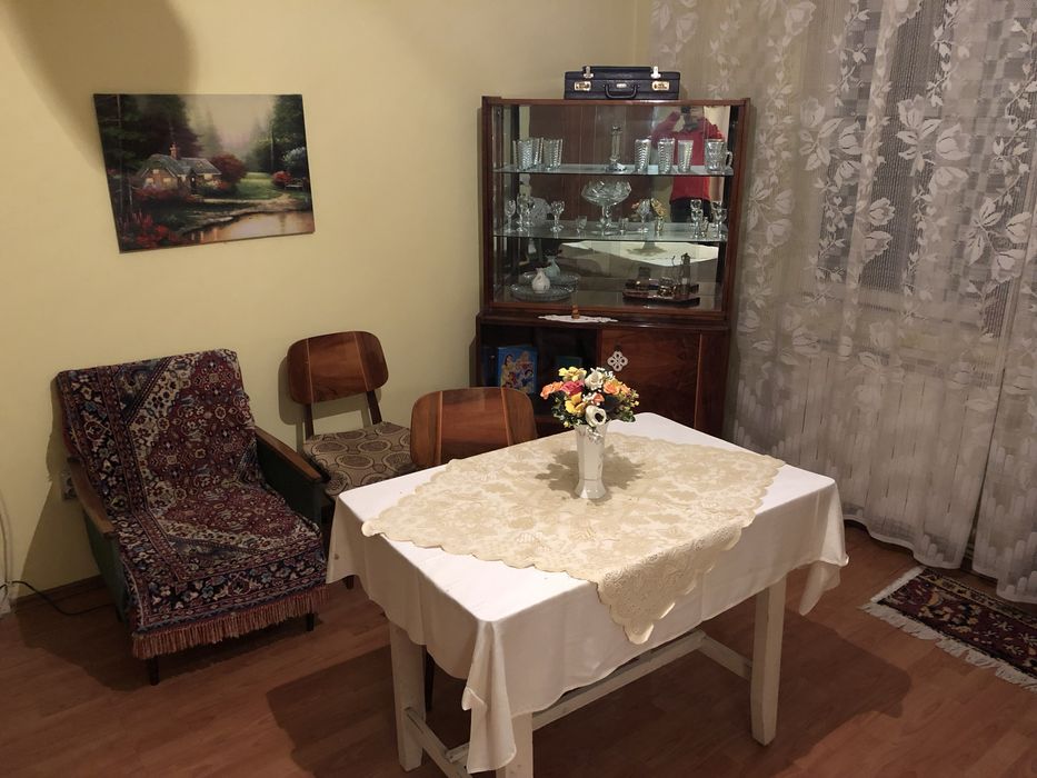 Vand/inchiriez apartament cu 2 camere in centrul orasului Vulcan
