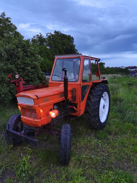 Tractor fiat 600