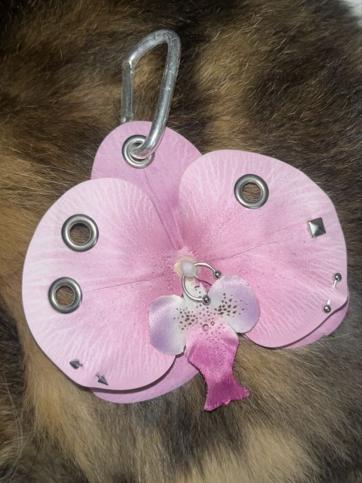 Брелок орхидея новый!