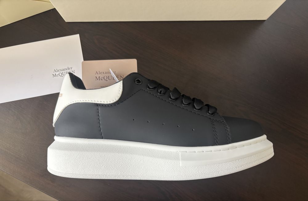 Adidasi Alexander McQueen Black-White