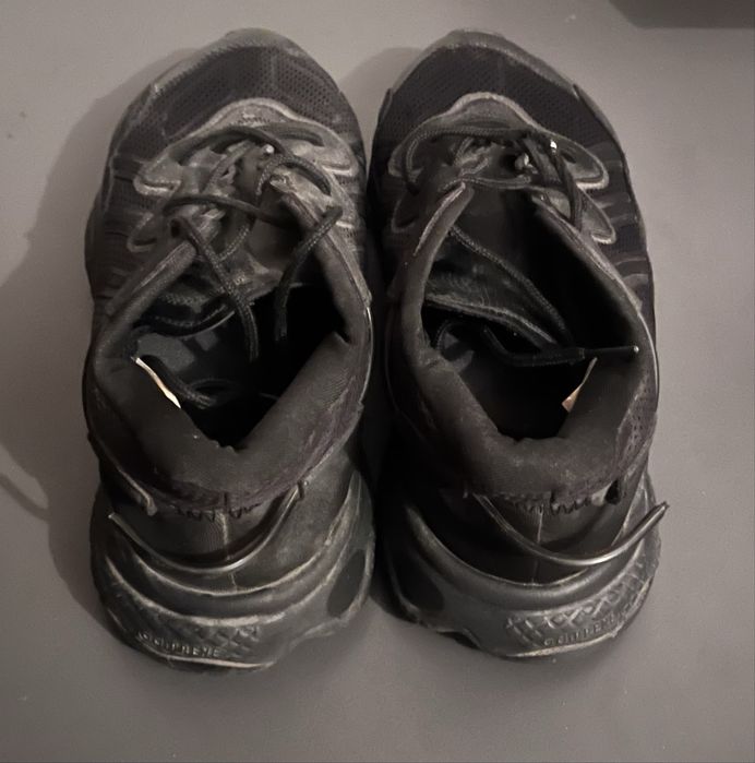 Кроссовки Adidas