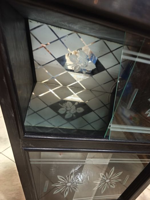 Рядък модел бюфет