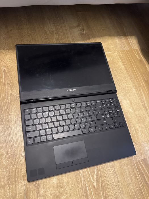Lenovo Y530-15ICH