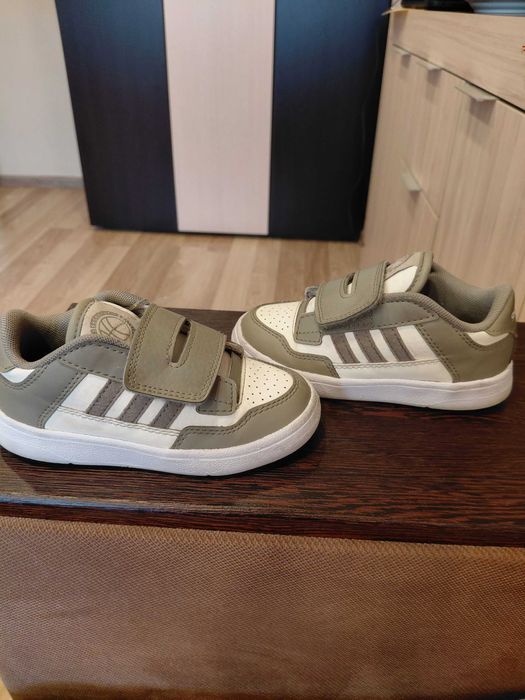Детски маратонки-Adidas-27 н