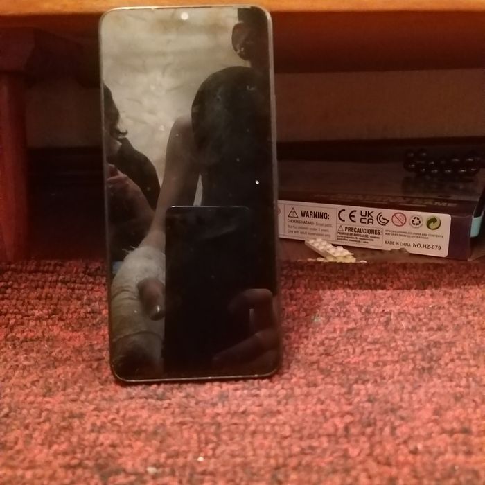 Редми 13с на 256г