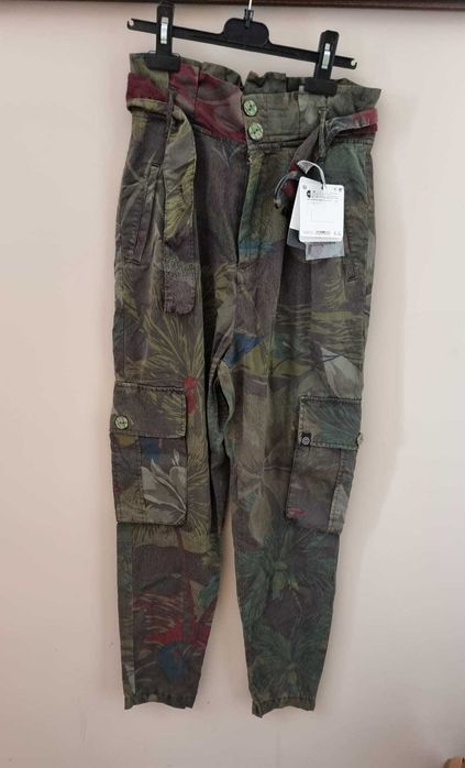 Pantaloni Desigual XS