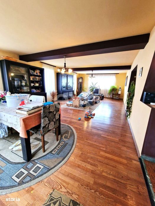 Casa de vanzare S+P+M , Teis – la 5 minute de Targoviste