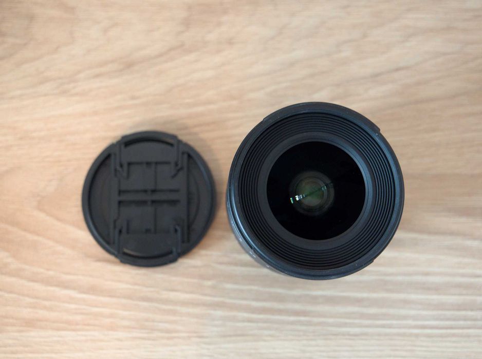 Tokina FiRIN 20mm f/2.0 MF - Sony E