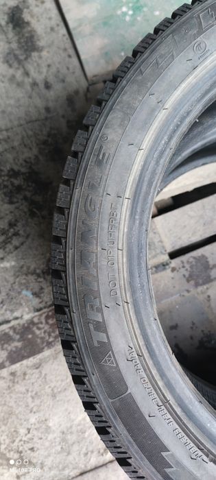 Продам зимние шины