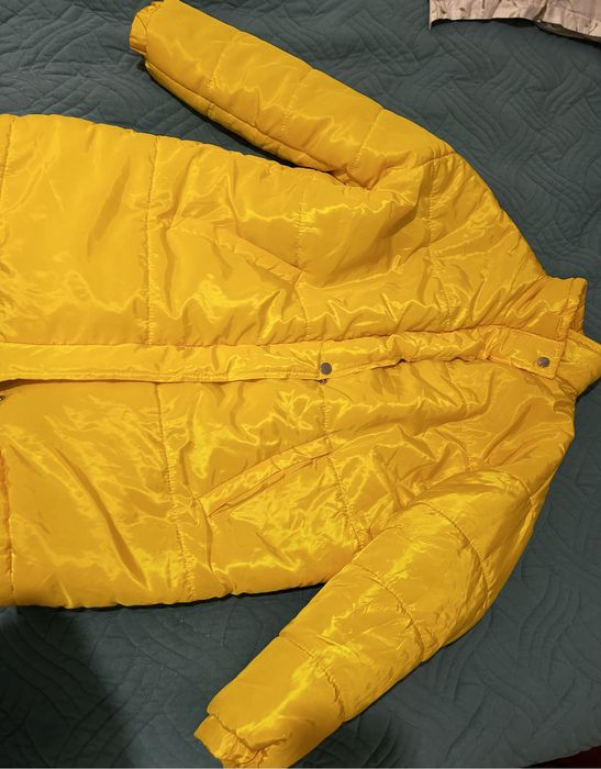 Куртка желтая