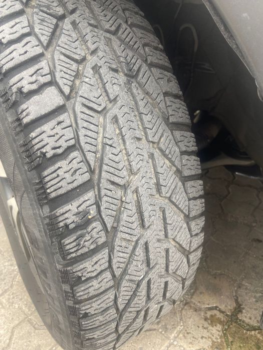 Зимни гуми за SUV 225/65/17