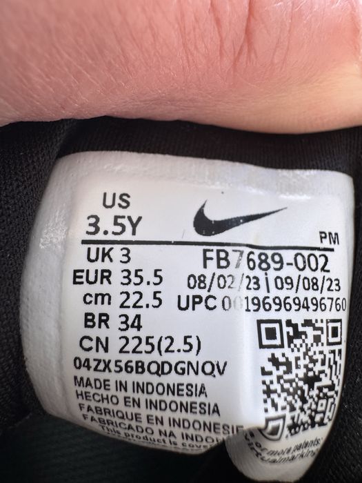 Детски маратонки NIKE 35,5 номер