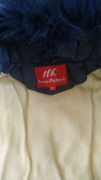 Куртка зимняя для девочки на 3-4 года