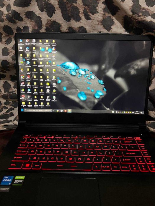 Продам игровой ноутбук MSI g63 thin 11sc