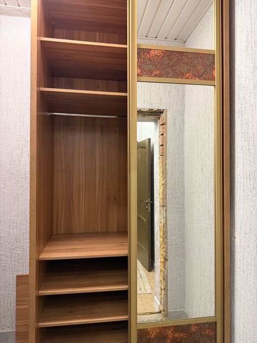 Продам шкаф в хорошем состоянии