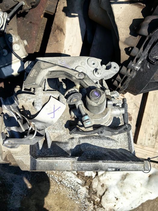 Ръчна скоростна кутия Opel Astra H 1.3 CDTI 6ск