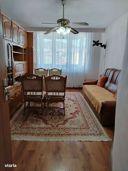 cv 59 Al.Rotunda, apartament 2 camere decomandat, etaj intermediar