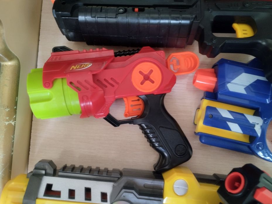 Игрушки нерфы бластер