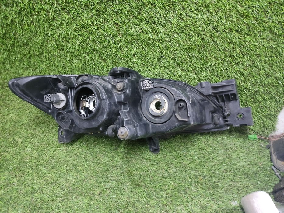 Фары Mazda 3  BK