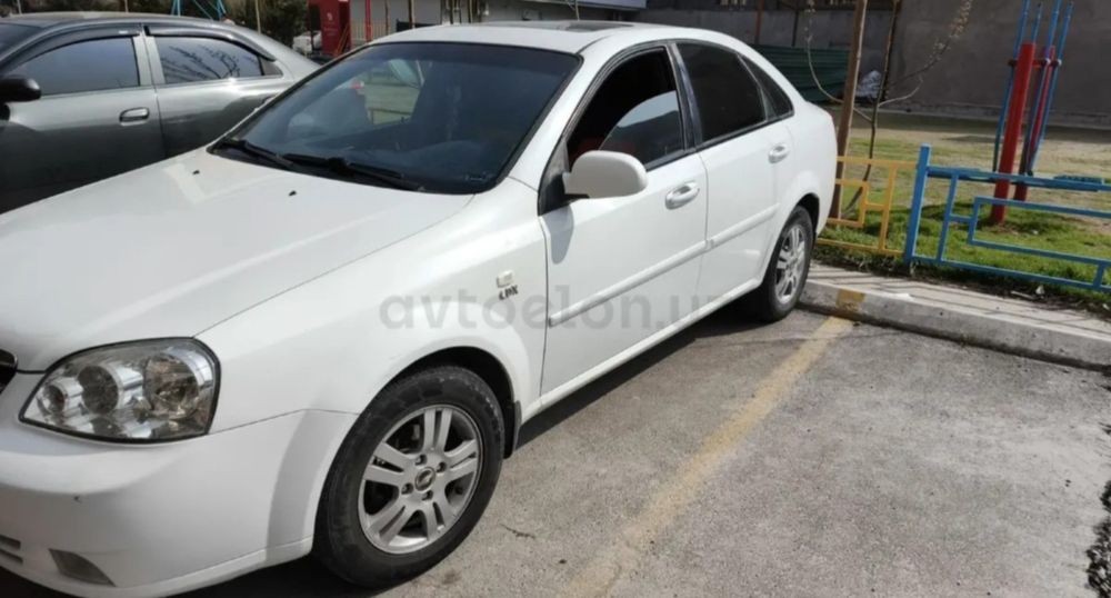 Lasetti, 2009,225-000