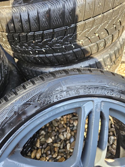 Jante Aliaj 5x112 R18 cauciucuri 235 /225 45 R18