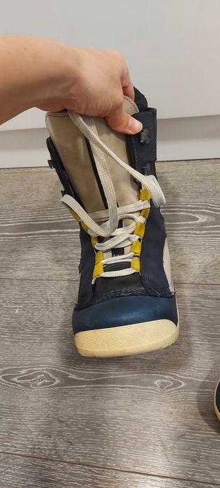 Boots snowboard, Nidecker, mărimea 39