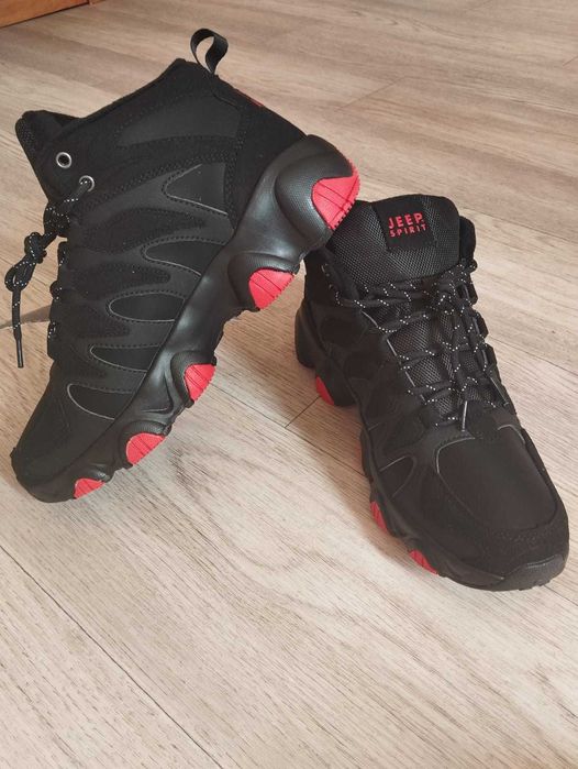 Ботинки демисезонные