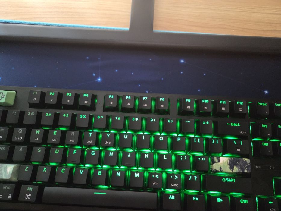 Tastatura qwetykey H87 wireless