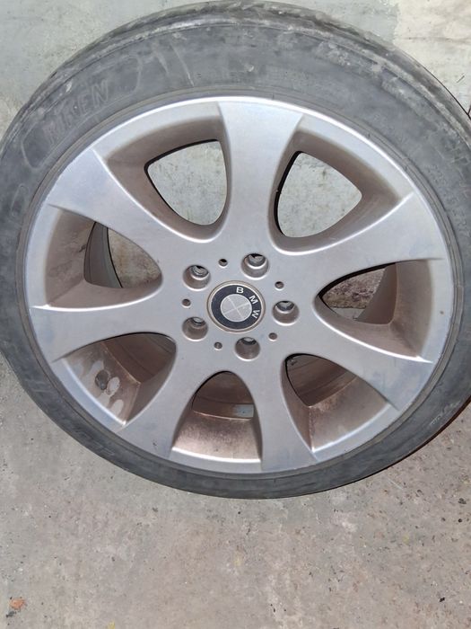 комплект оригинални алуминиеви джанти BMW с гуми Michelin