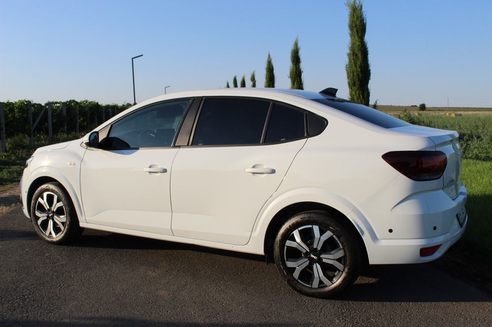 Dacia Logan Prestige ECO-G 100 MT6