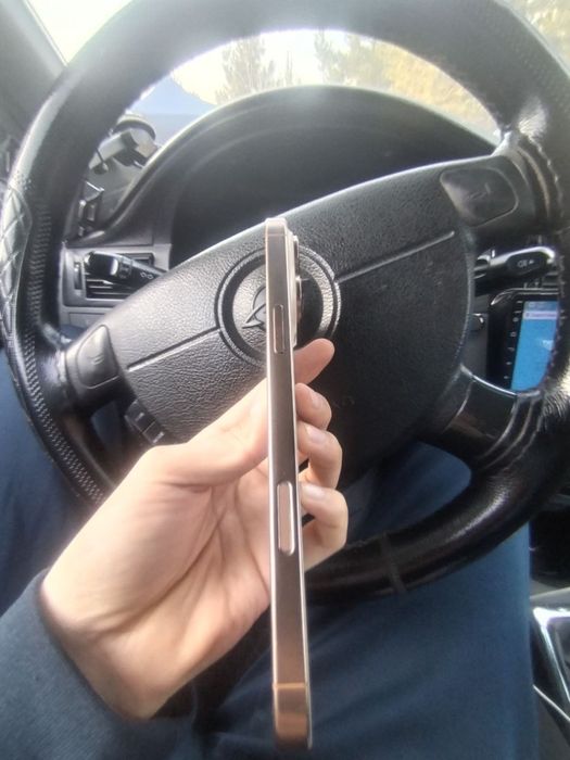 Iphone 16 pro max 256 Desert